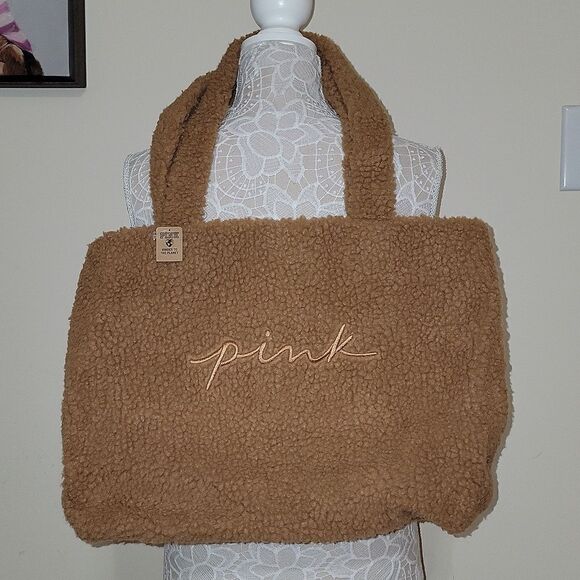 NWT Pink Victoria's Secret Cozy Teddy Bear Plush Sherpa Large Tote Bag - Picture 2 of 9